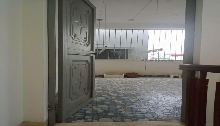 Cho thuê nhà ngõ 250 Phan Trọng Tuệ (gần nhà máy Sơn Đại Bàng) 36m2, 4 tầng, 4 ngủ, 10tr5